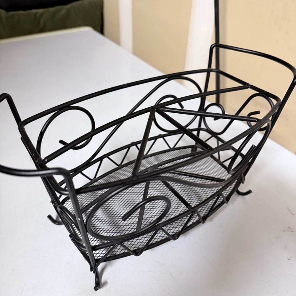Black Metal Wire Basket